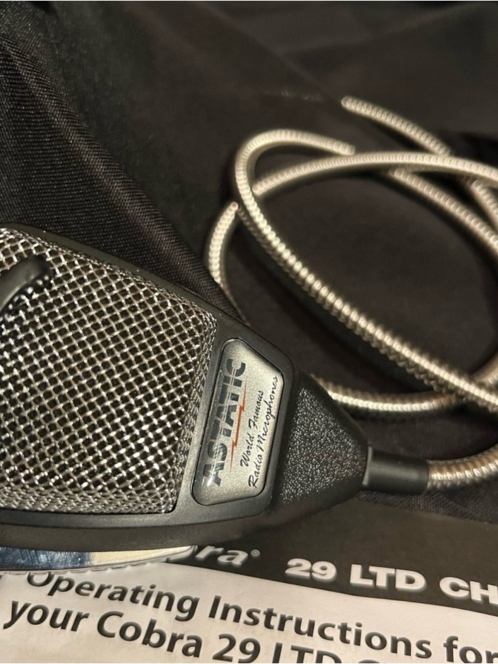 Cobra 29 LTD Chrome Professional CB Radio with Microphone - Picture 5 of 14